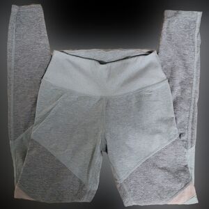 Alo yoga athletic leggings - medium